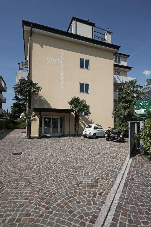 Hotel Villa Verde Torbole Sul Garda Екстериор снимка